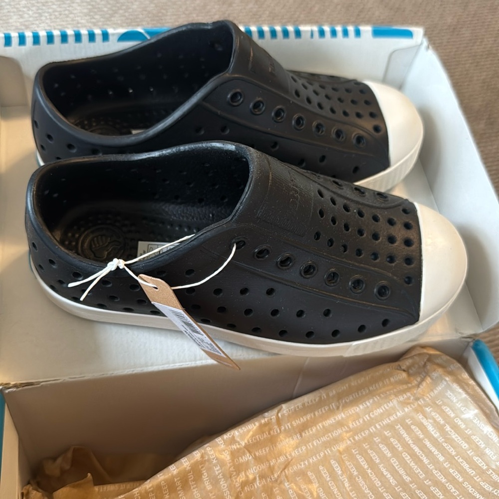 Native Jefferson size C12. New in box